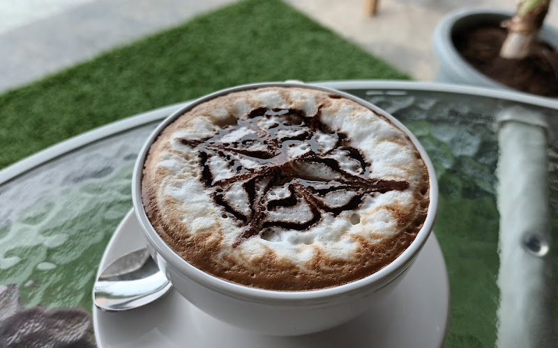 ร้านป๋าใหญ่ (ร้านกลางอ่าว)