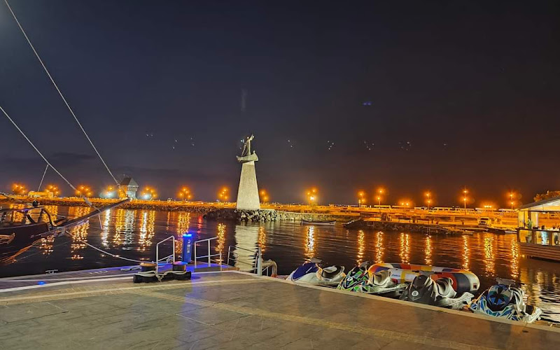 Nesebbar's coast alley view