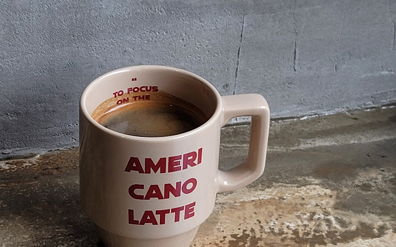 LUYBNOS COFFEE 루브노스커피