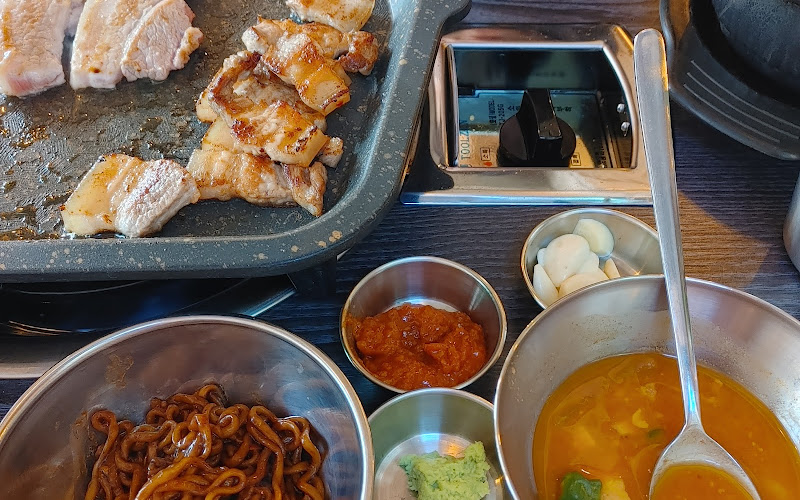 새벽돼지