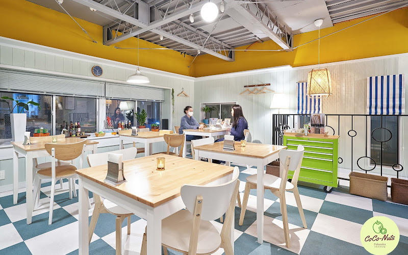 CoCo-Nuts Fukuoka - Modern Thai Restaurant（ココナッツ福岡 カフェ＆ダイニング