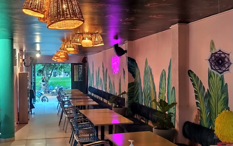 El pato brunch sede Cali