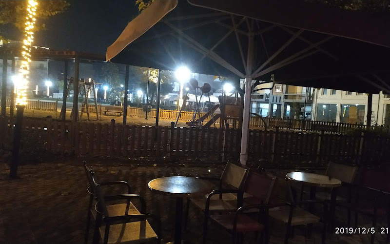 Cafe Bar Gallery