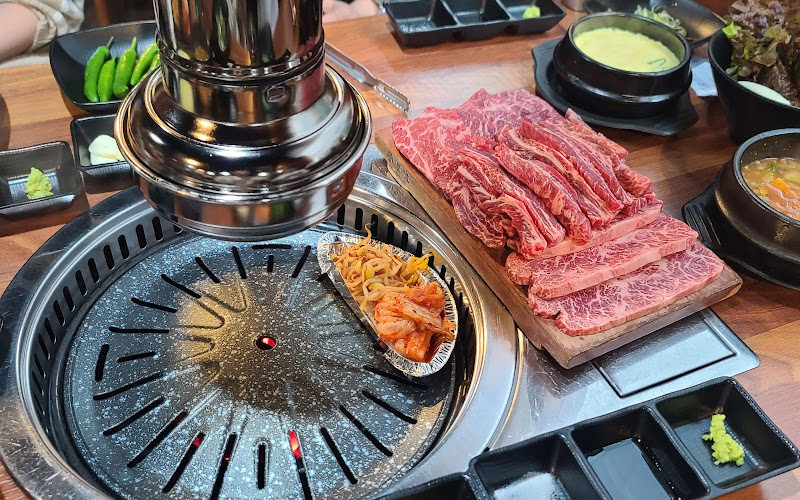 깔꾸리정육식당