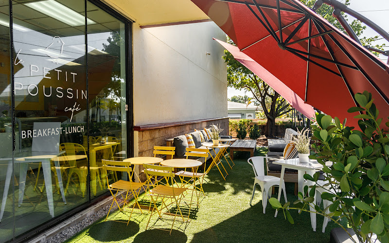 Le Petit Parisian Cafe (New Owner)