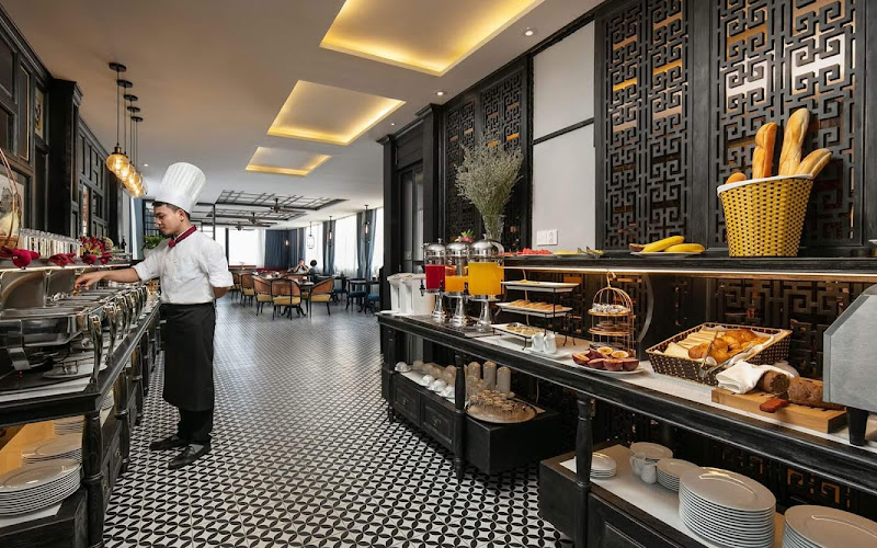 SHINING VIEW RESTAURANT