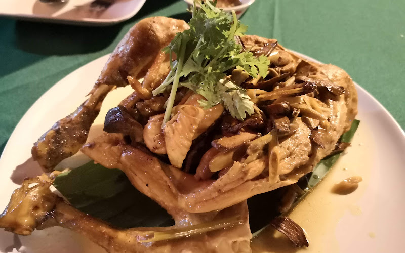 ประทุมทิพย์