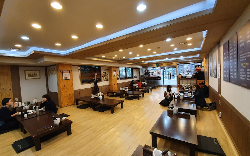 굴천지앤초계국수