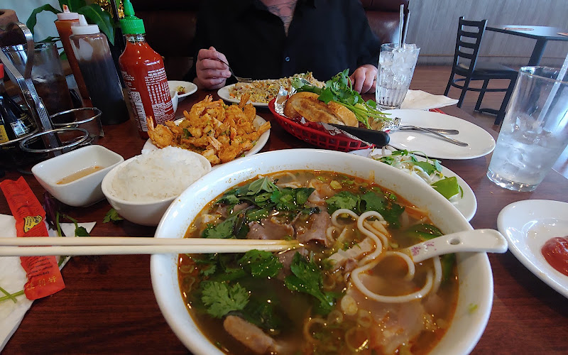 Hương Thảo Vietnamese Cuisine