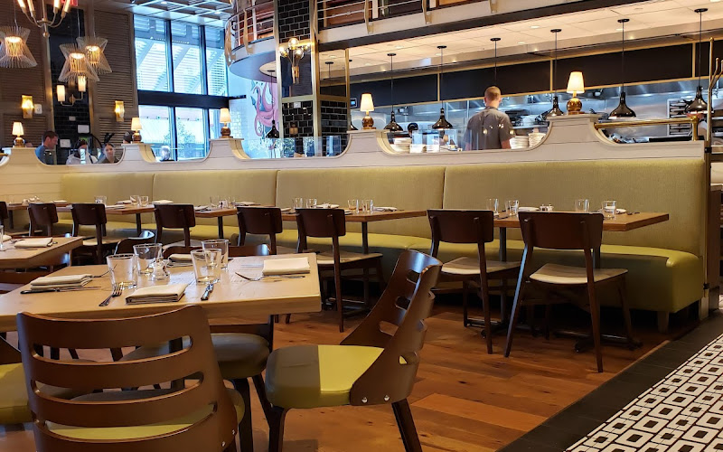 SoCal Kitchen + Bar