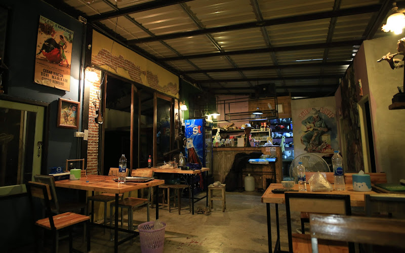 The Lamp - ครัวตะเกียง วังน้ำเขียว