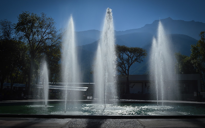 Las Heroínas Square
