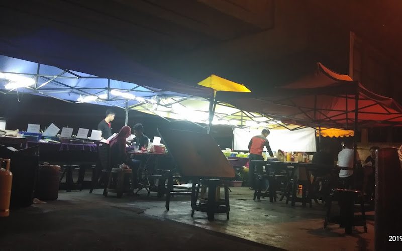 Nasi Air Dingin Jalan Hamzah KB Mall