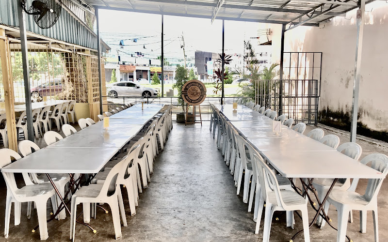 Deen's Fish Head Curry