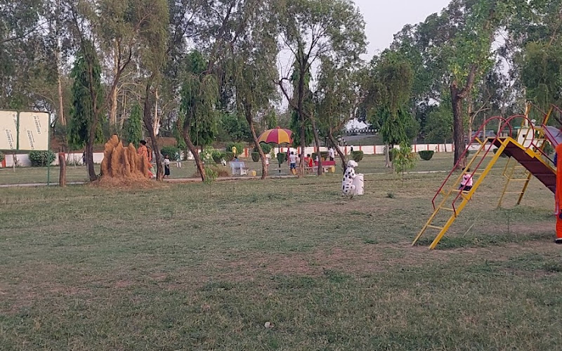 Dhruva Park