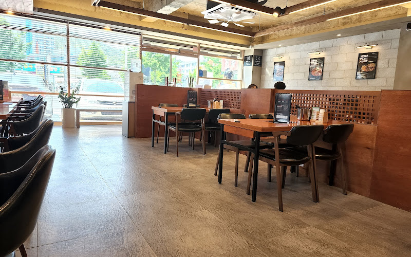 남다른감자탕 태전점