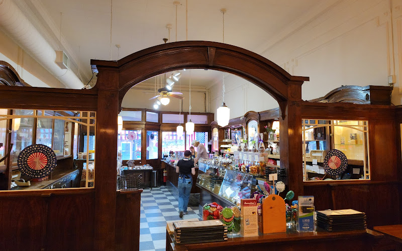 Beerntsen's Confectionary Inc