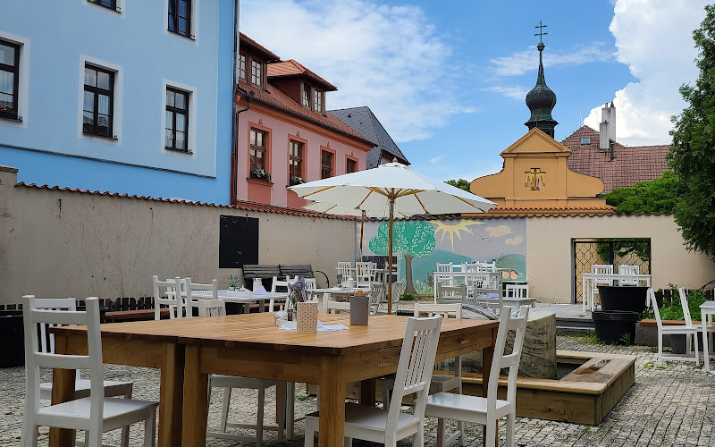 Výkvět bistro