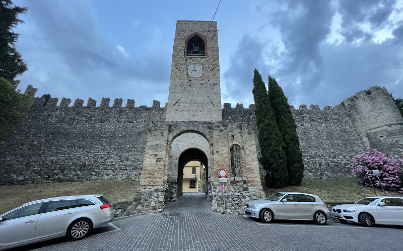 Castello di Moniga