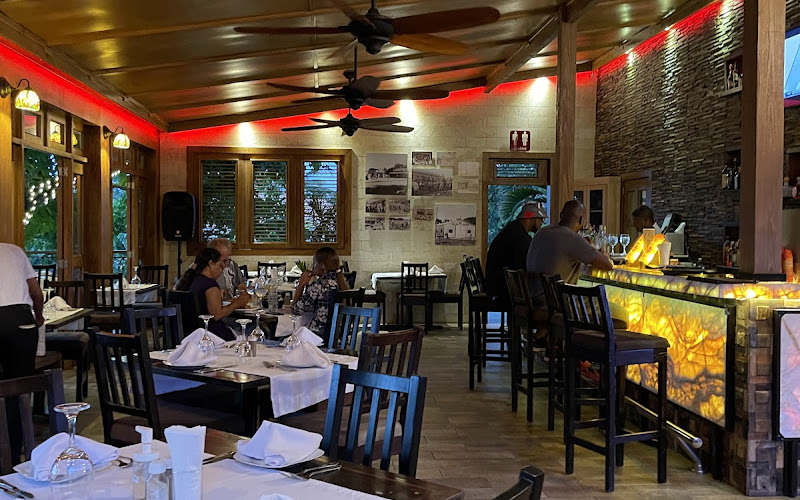 Hispanola Diners Club