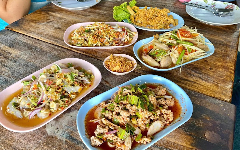 Yum Mae Rio (Bangsaen)