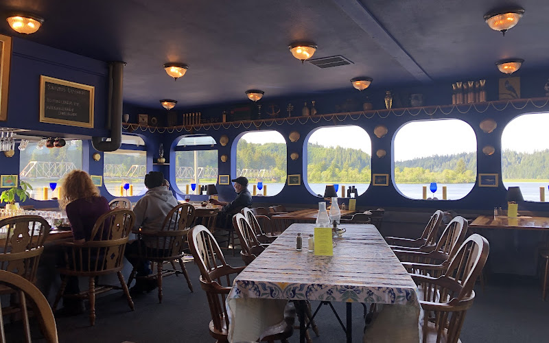 Big Fish Café