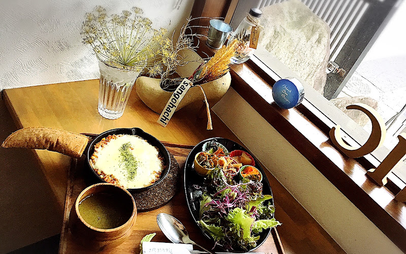 Organic Cafe Restaurant 珊瑚椀