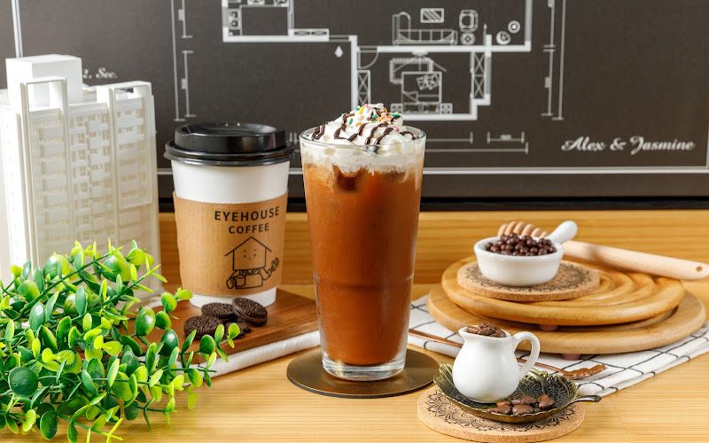 EYEHOUSE COFFEE 愛看房咖啡(大直內科直營店)