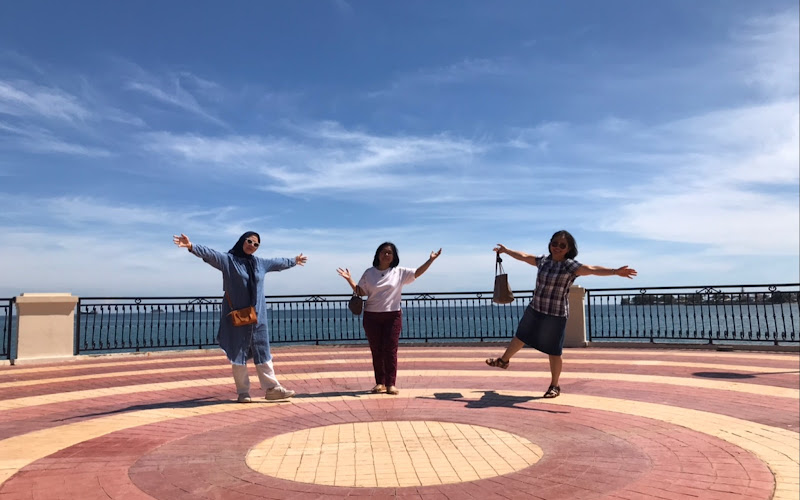 The Icon Outdoor Sea View