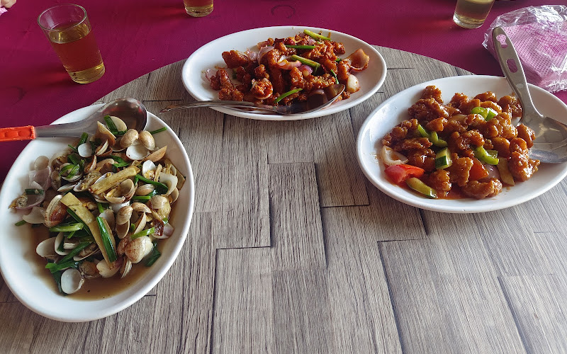 Lai Heng Fatt Restaurant Kuala Lukut （来兴发餐馆）