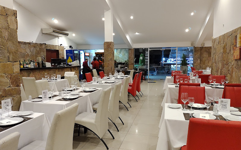 Complejo Del Lago Parrilla Restaurante