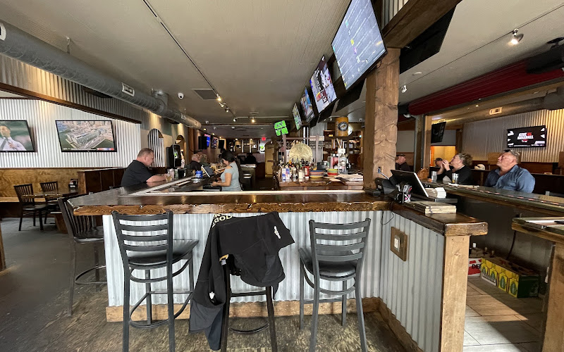 Dundee's Bar & Grill