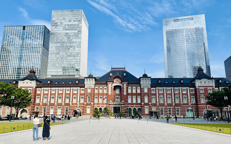 도쿄역 마루노우치 광장