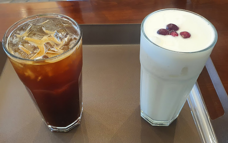 텐퍼센트커피 김해삼계장신대점