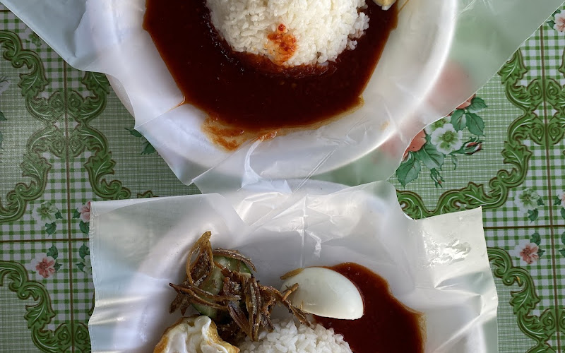 Warung Nasi Lemak Cik Zah
