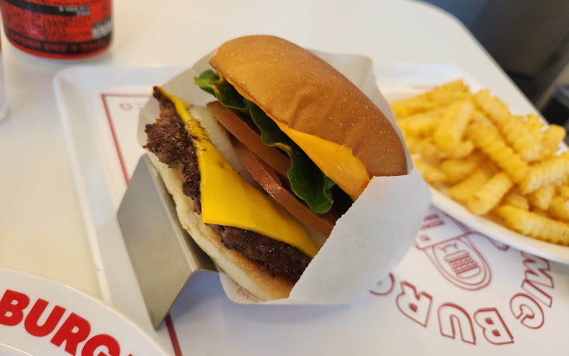 코즈믹버거 신안점 (kozmicburger jinju sinan)