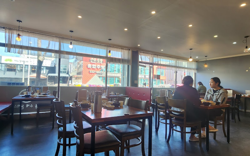 폴수제돈까스 구산점