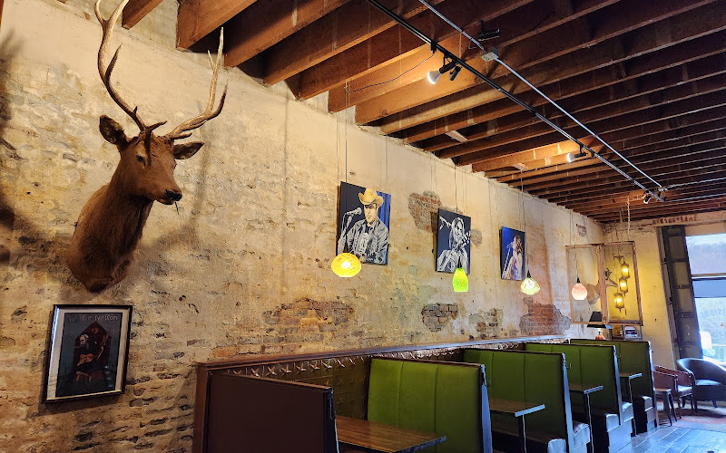 Elvis' Rhythm and Brews Sutter Creek