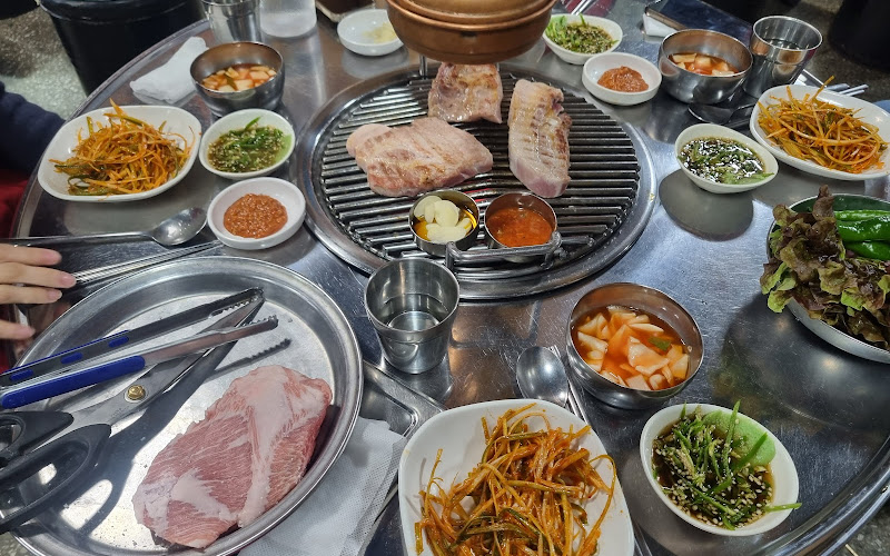 돈장군주먹고기 시흥1호점