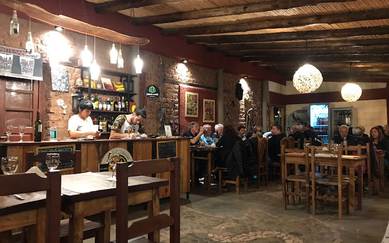 Campo base Restaurante&Cervecería