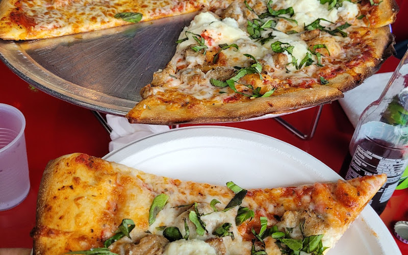 Yogi's Pizzeria & Ice Cream Emporium