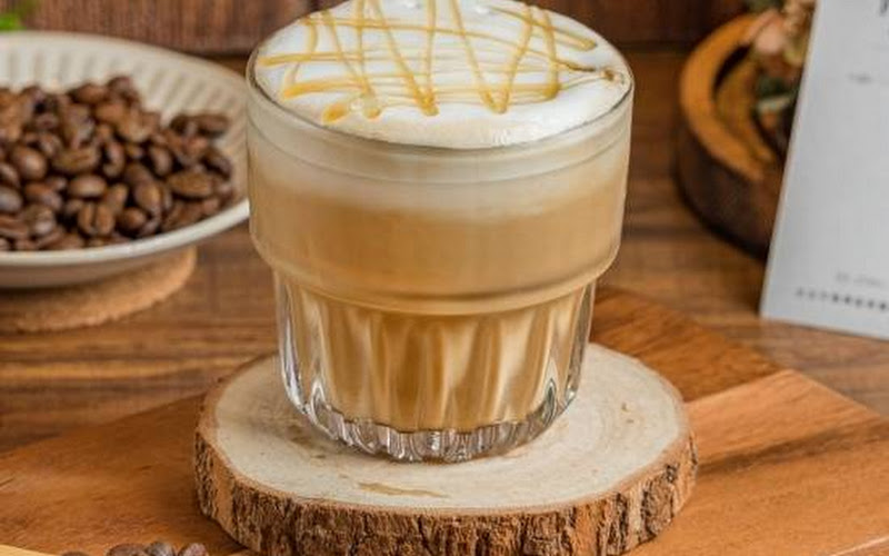 Flying coffee-自家烘焙咖啡(不定期休假會在粉專公告)