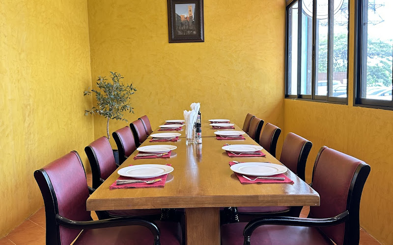 Tom's Enzo Trattoria