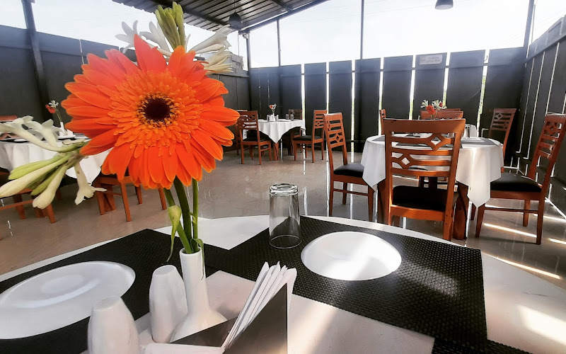 One on One Family garden restaurant