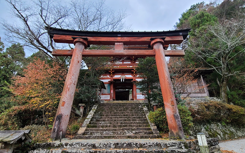 Yoshino Mikumari Jinja