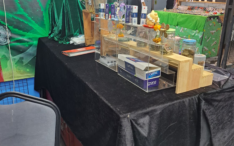 กันและกัญ