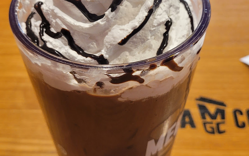 메가커피 다산새봄초교점