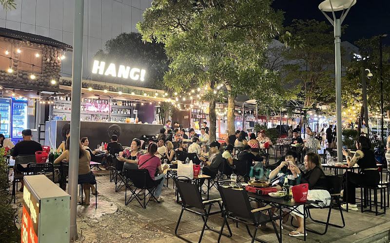 HANG - Mookata & Bar