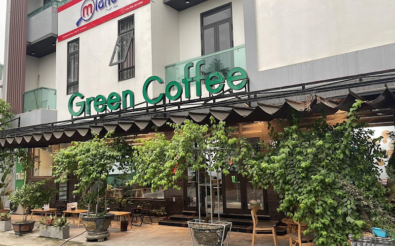 Green coffee View đường tàu