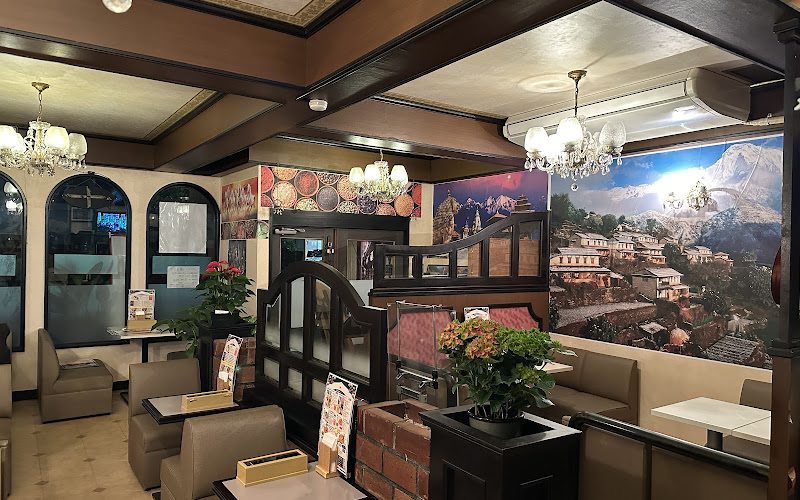 インドダイニングカフェ エベレスト